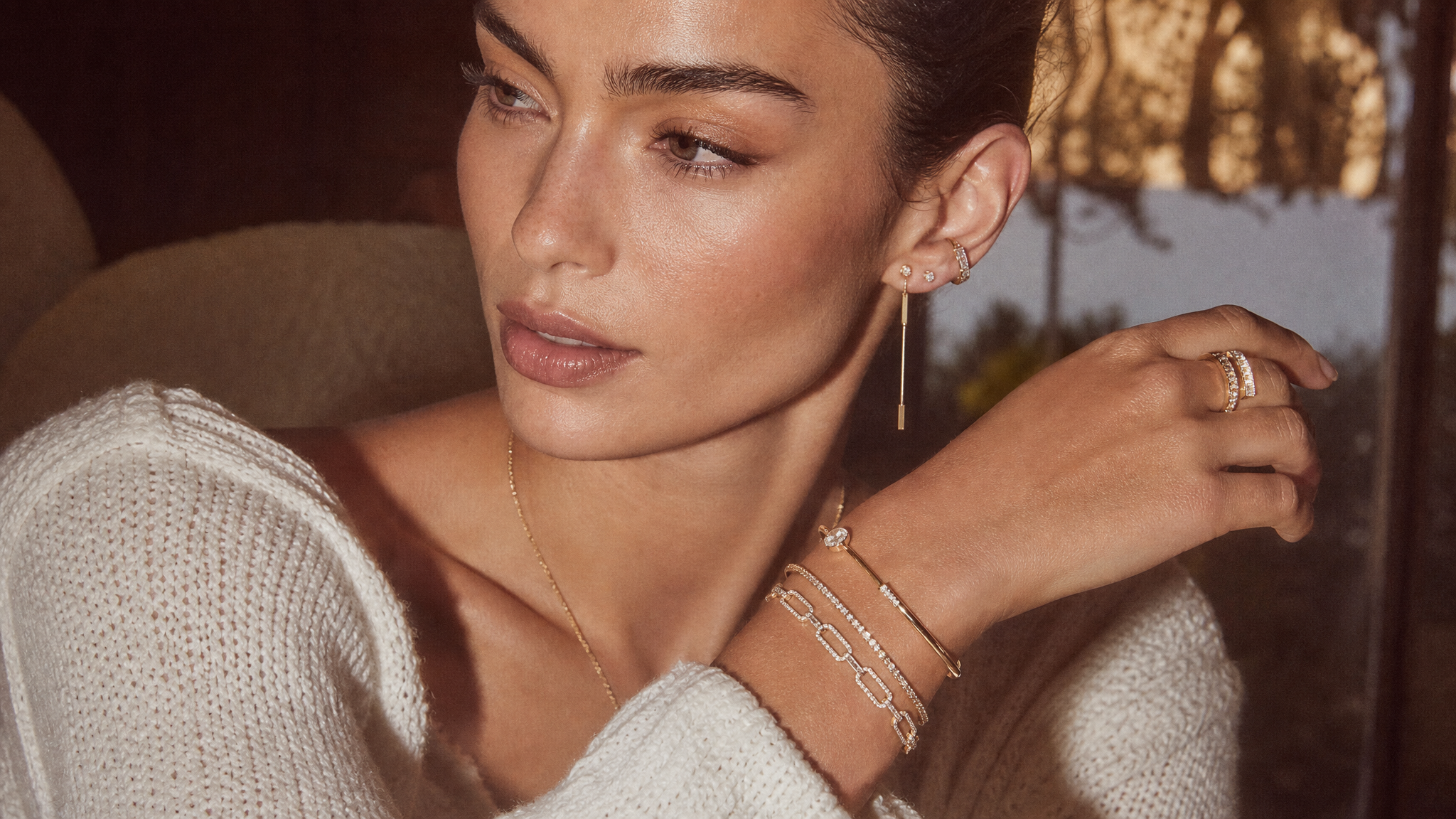 Gold vs Silver Jewelry: How to Choose the Right Metal Tone