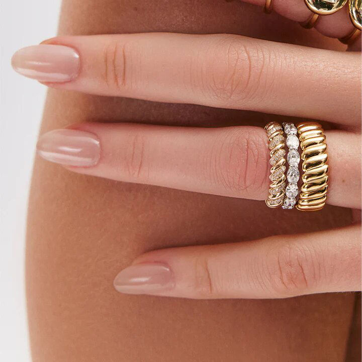 Twist Pavé Ring