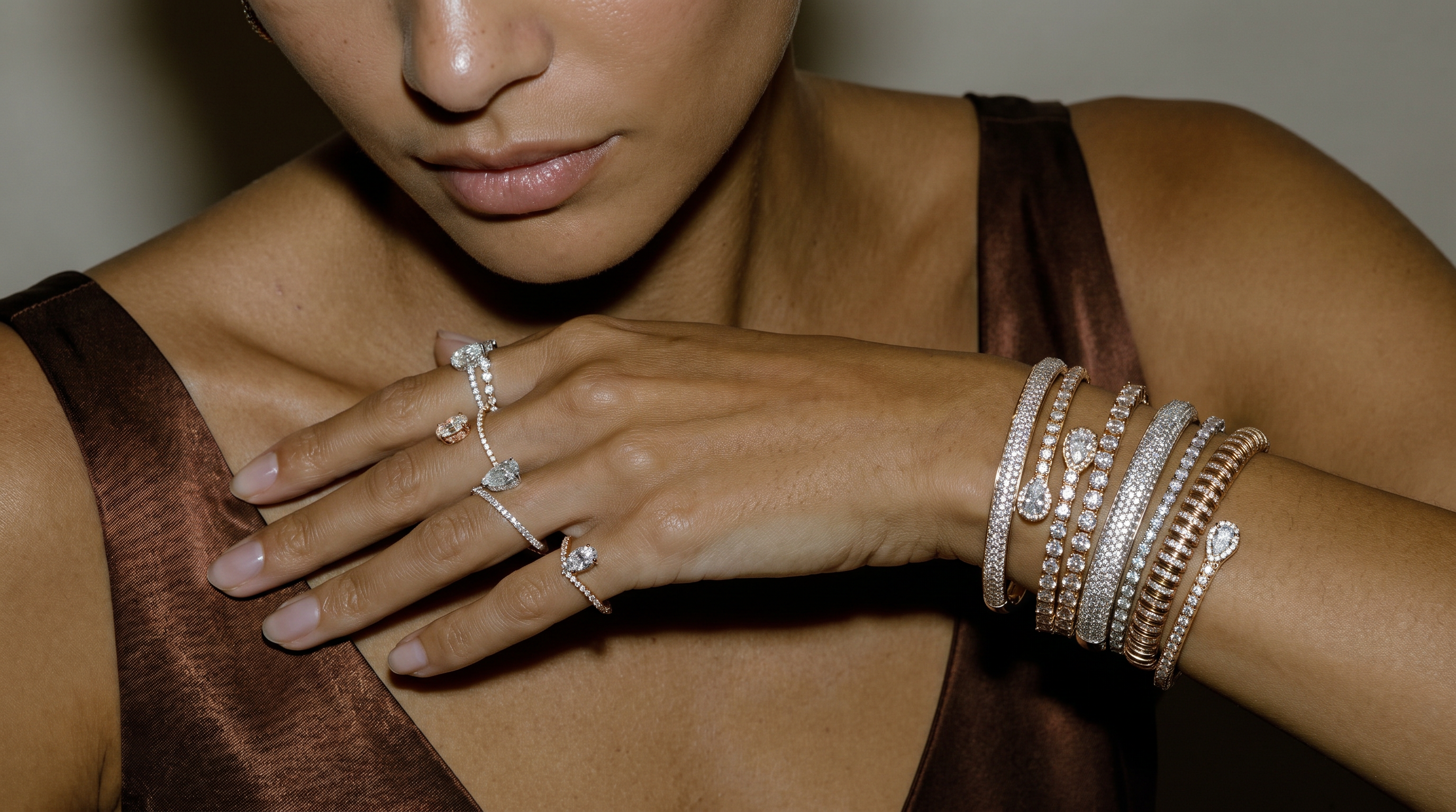 How to Choose a Gift for a Jewelry Lover