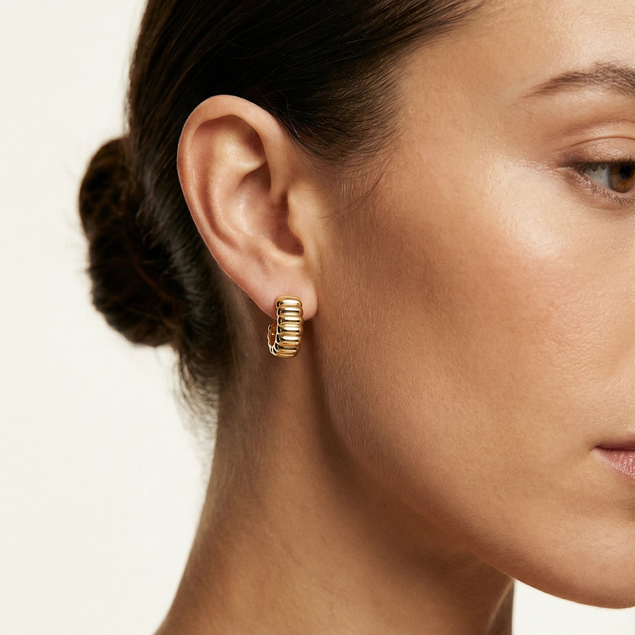 Ribbed Hoop Earrings